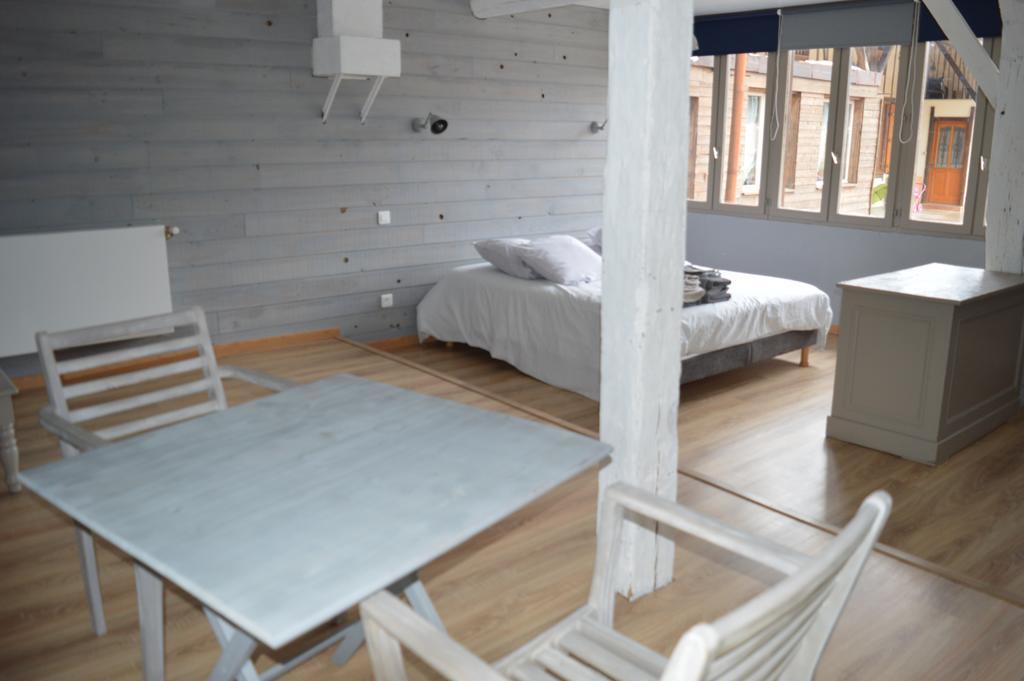 Bed and Breakfast Au Passage Des Grues Drosnay Екстер'єр фото